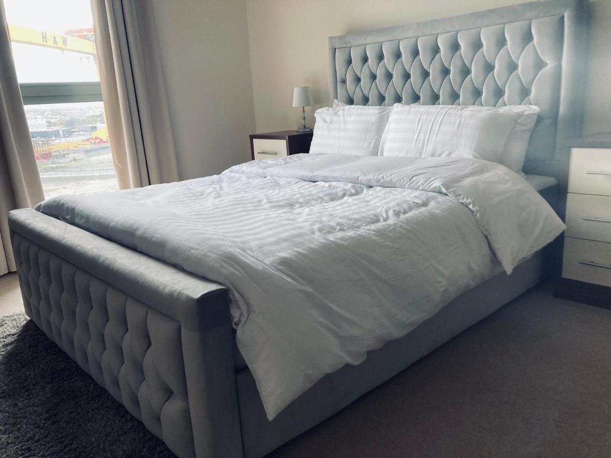 Stylish And Smart Two Double Bedroom Apartment Белфаст Екстер'єр фото